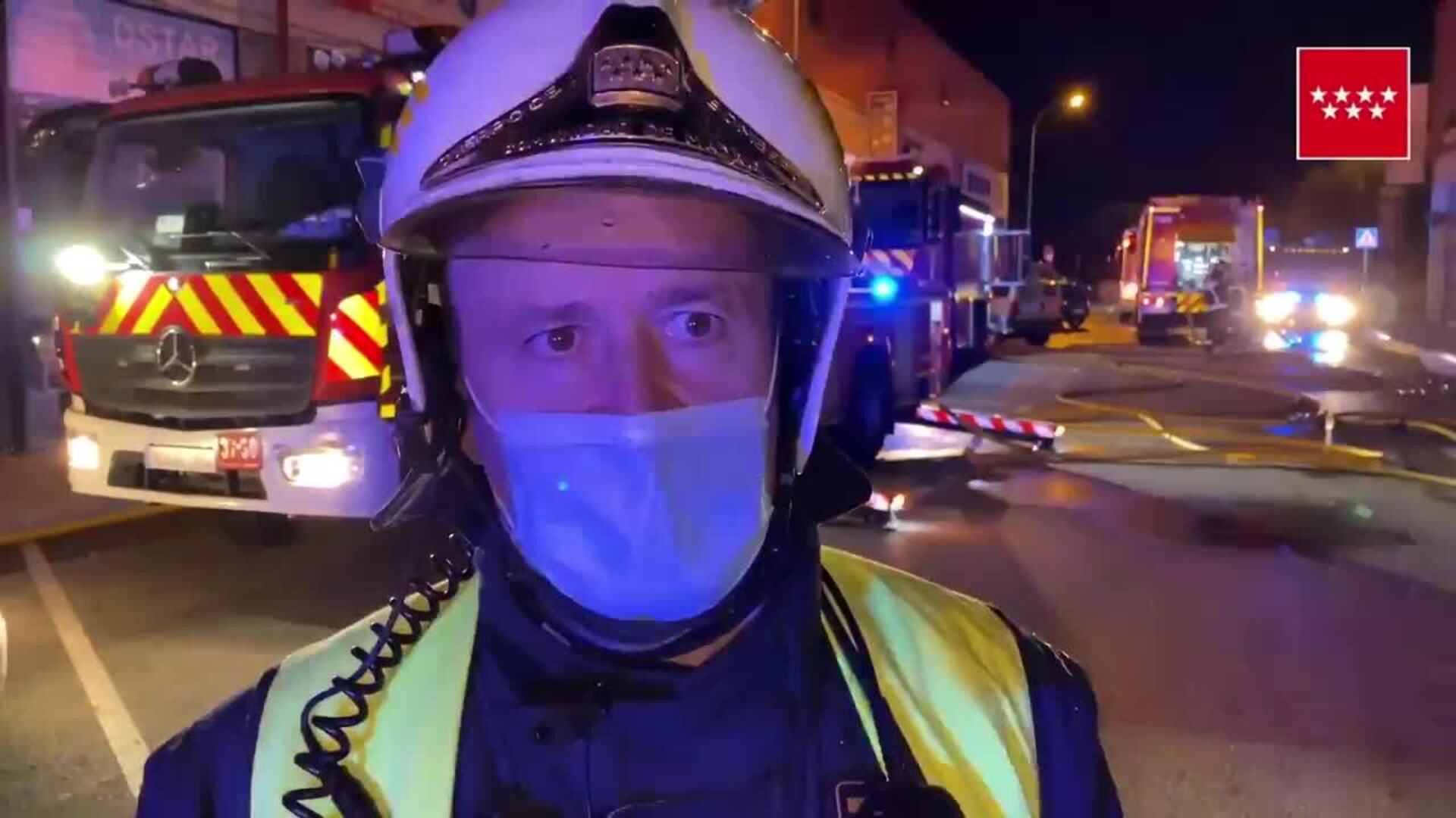 BomberosCM explican su trabajo en el incendio de Fuenlabrada