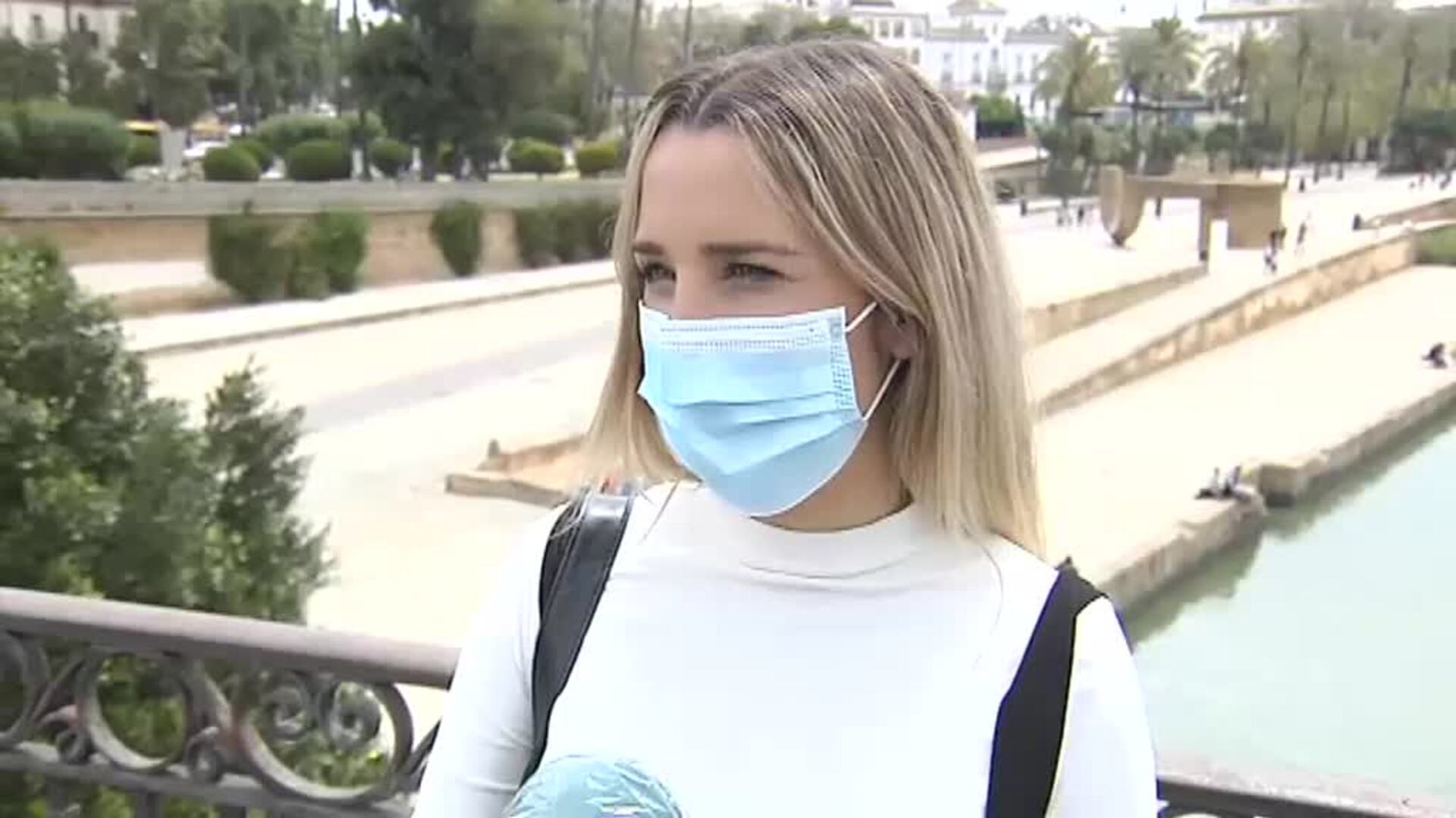 Sevilla teme que se convierta en una moda lanzarse desde el puente al Guadalquivir