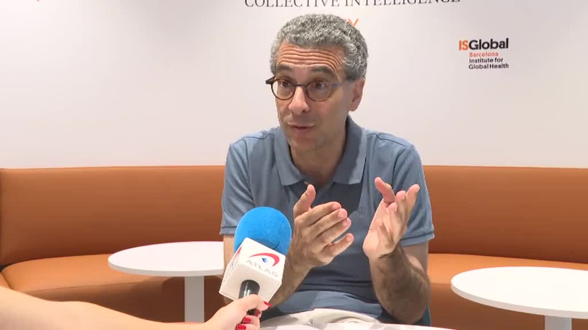 Suben los contagios covid y la venta de test de antígenos