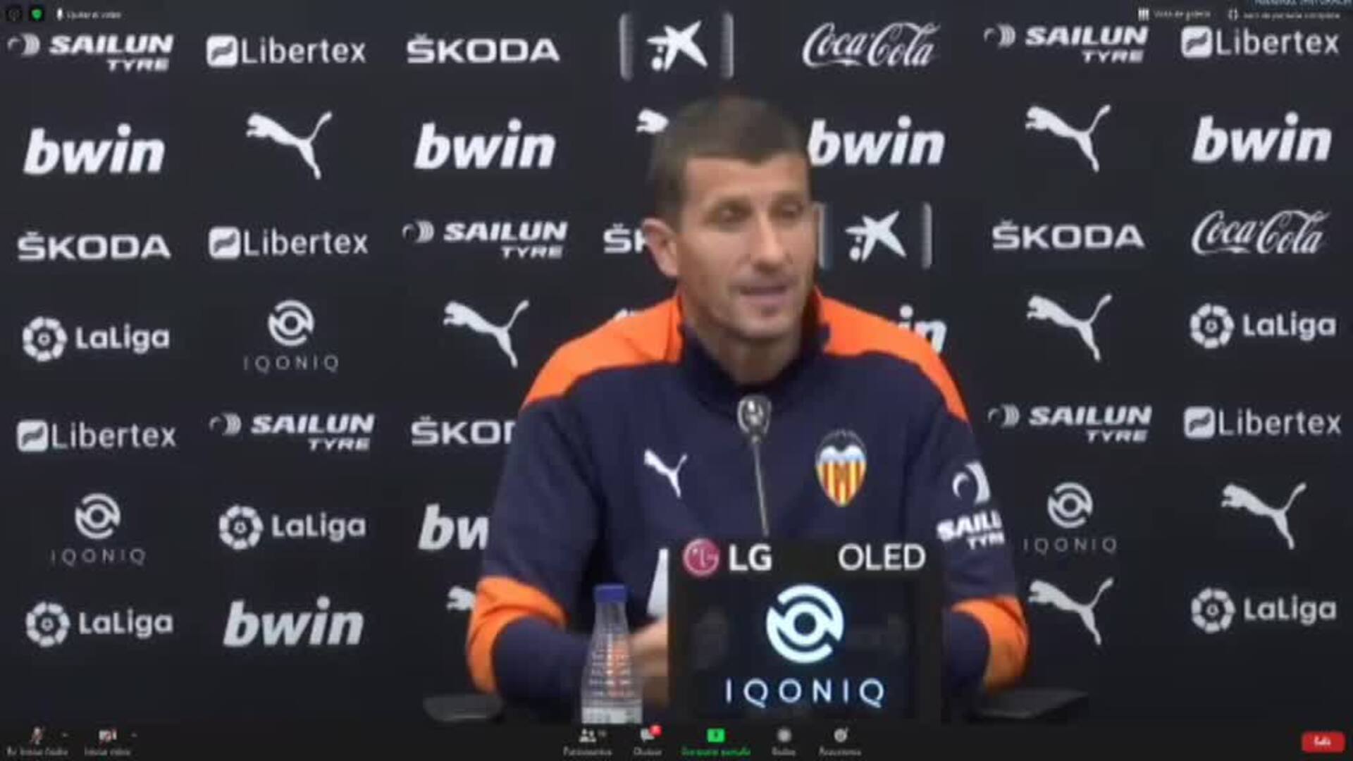 Javi Gracia cree que el cierre de su plantilla dará estabilidad al conjunto ché