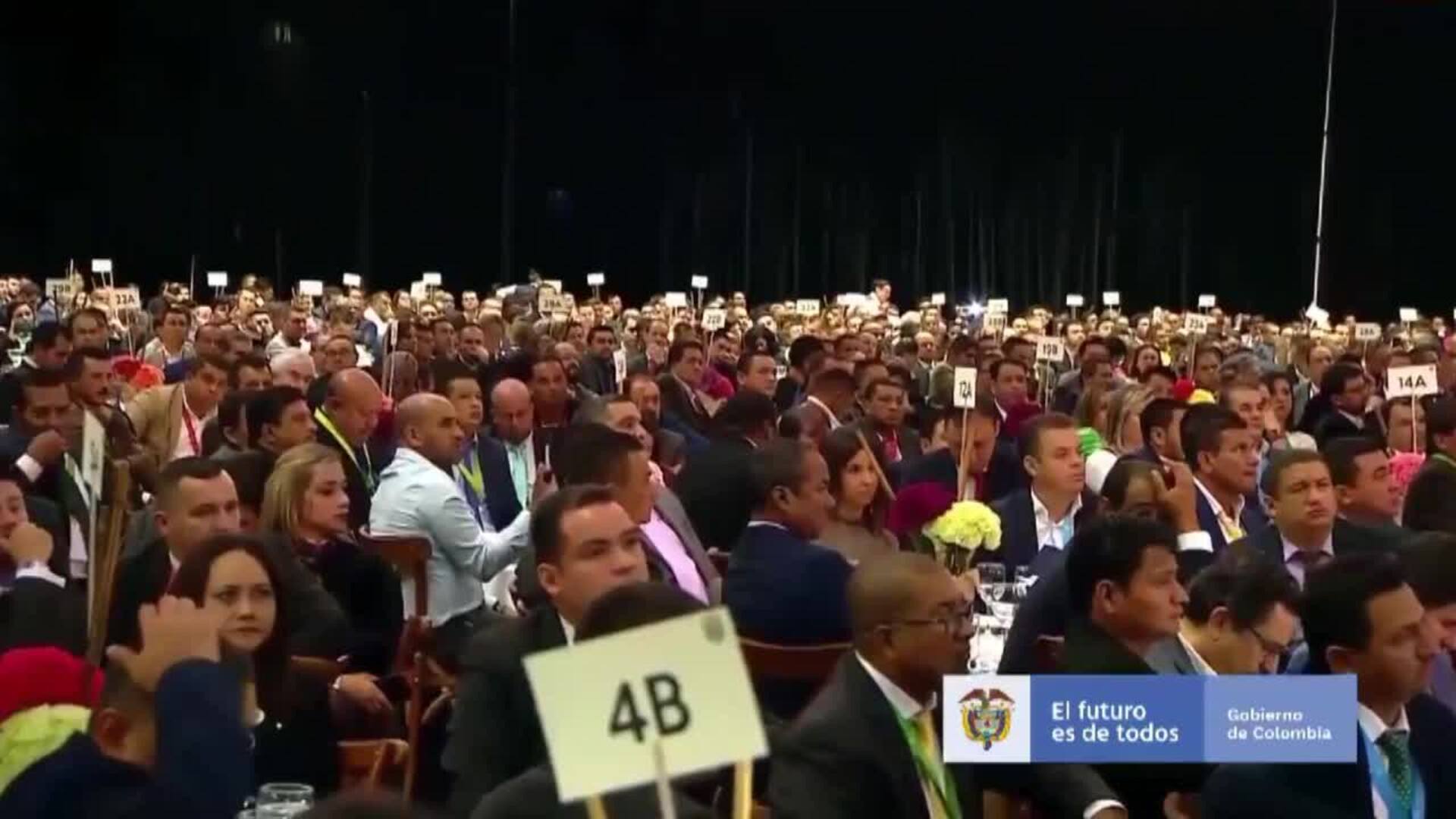 Duque y representantes electos comienzan el &quot;diálogo social&quot; en Colombia