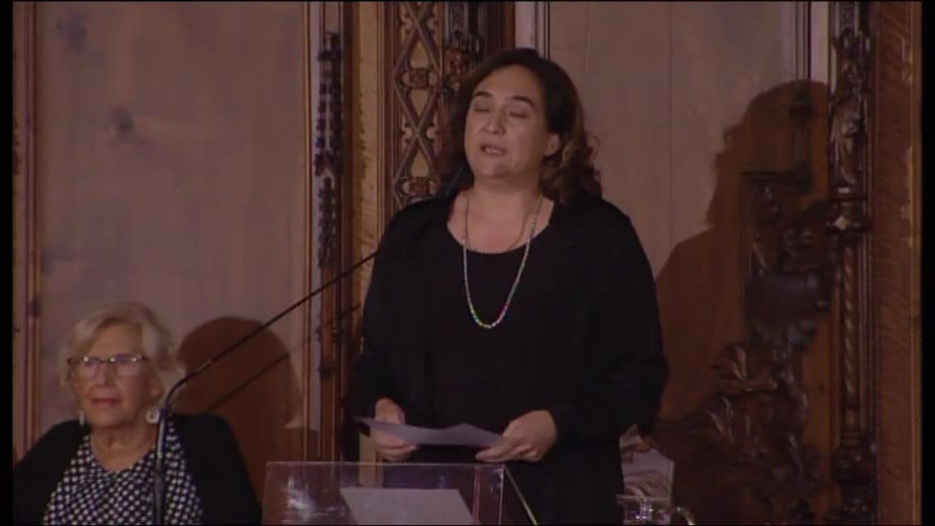 Colau recuerda a Quim Forn en el acto institucional de las fiestas de la Mercè