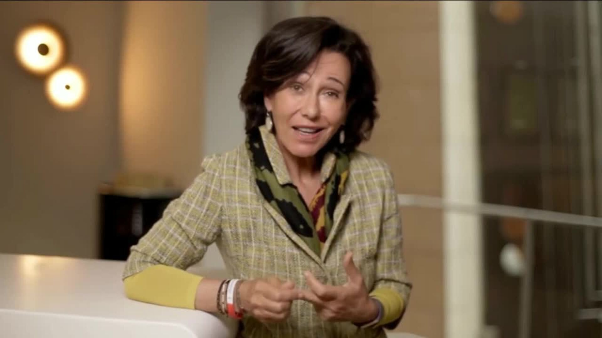 Botín apuesta por un &quot;plan de choque&quot; para generar empleo