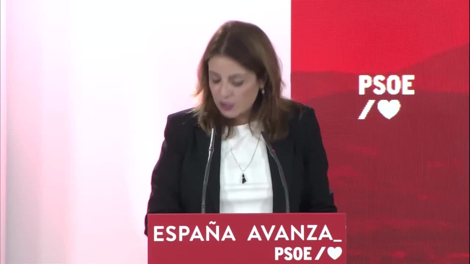 Lastra afirma que Casado &quot;ha conseguido retratarse&quot; en su convención nacional