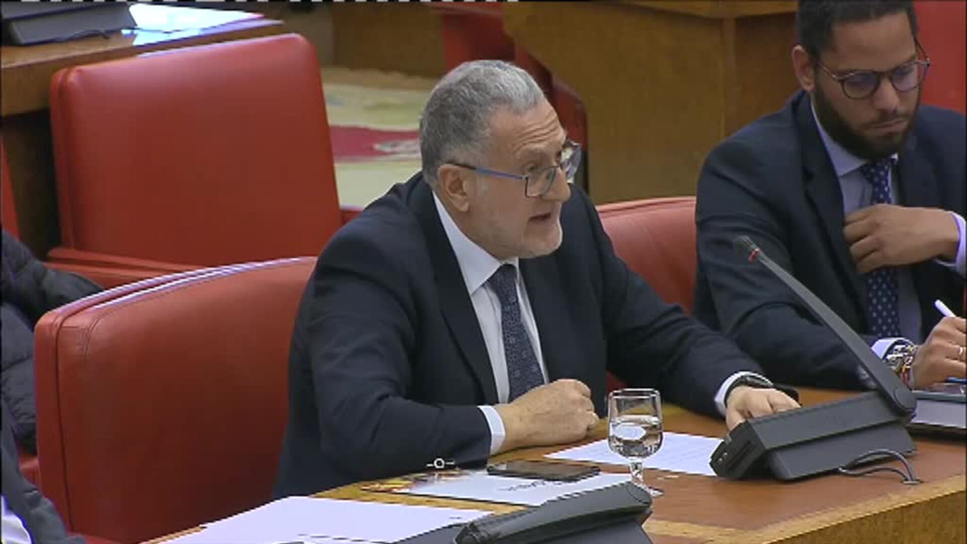 Vox pide al Gobierno medidas de restricción para impedir la entrada de pasajeros procedentes de China e Italia