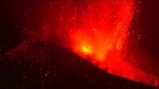 Volcán de La Palma en directo: Ordenan el confinamiento de tres poblaciones ante el aumento de la ceniza