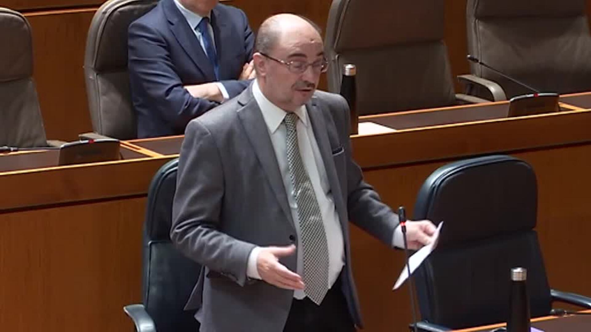 Las comunidades autónomas critican el plan para la desescalada