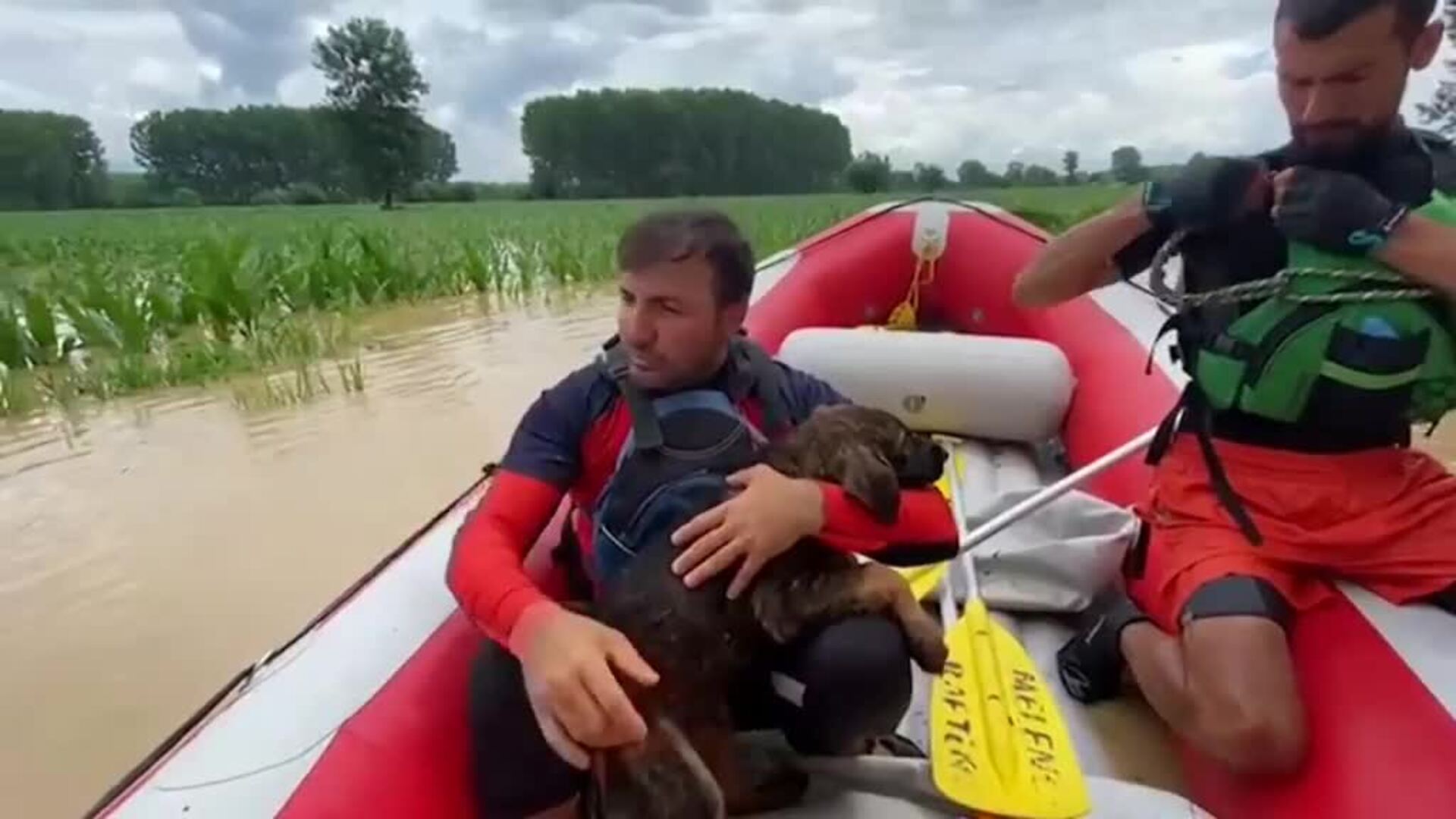 Rescates tras las inundaciones al norte de Turquía