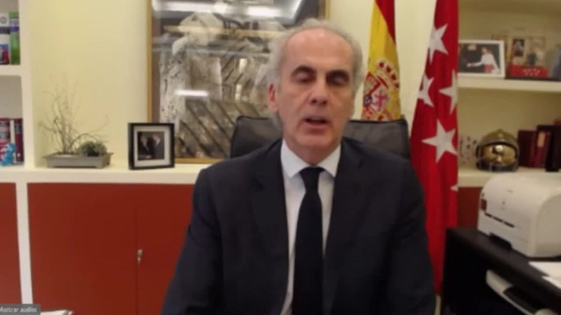 Madrid asegura que el Gobierno &quot;vetó&quot; la adquisición de material a las CCAA