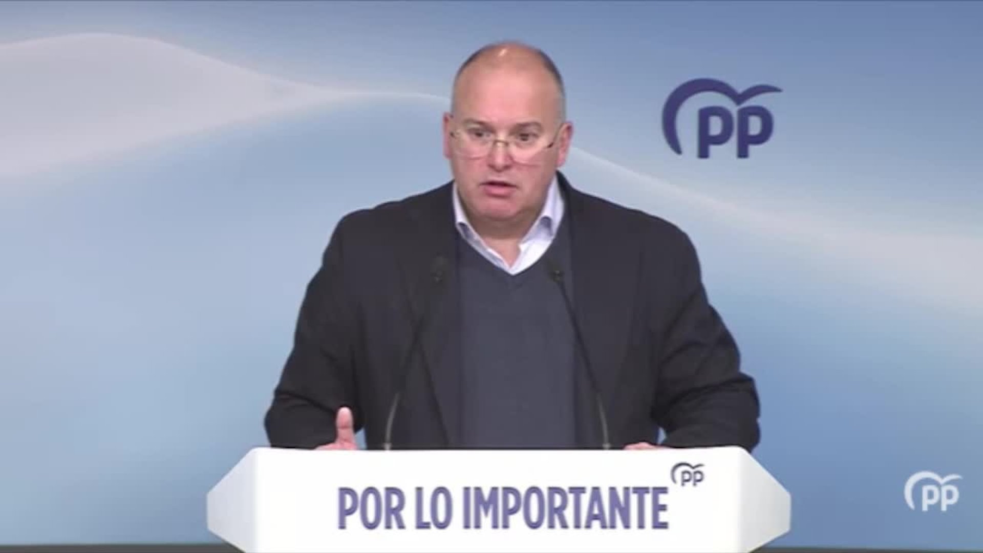 El PP acusa a Puente de "ocultar información" del accidente de Adamuz y ...