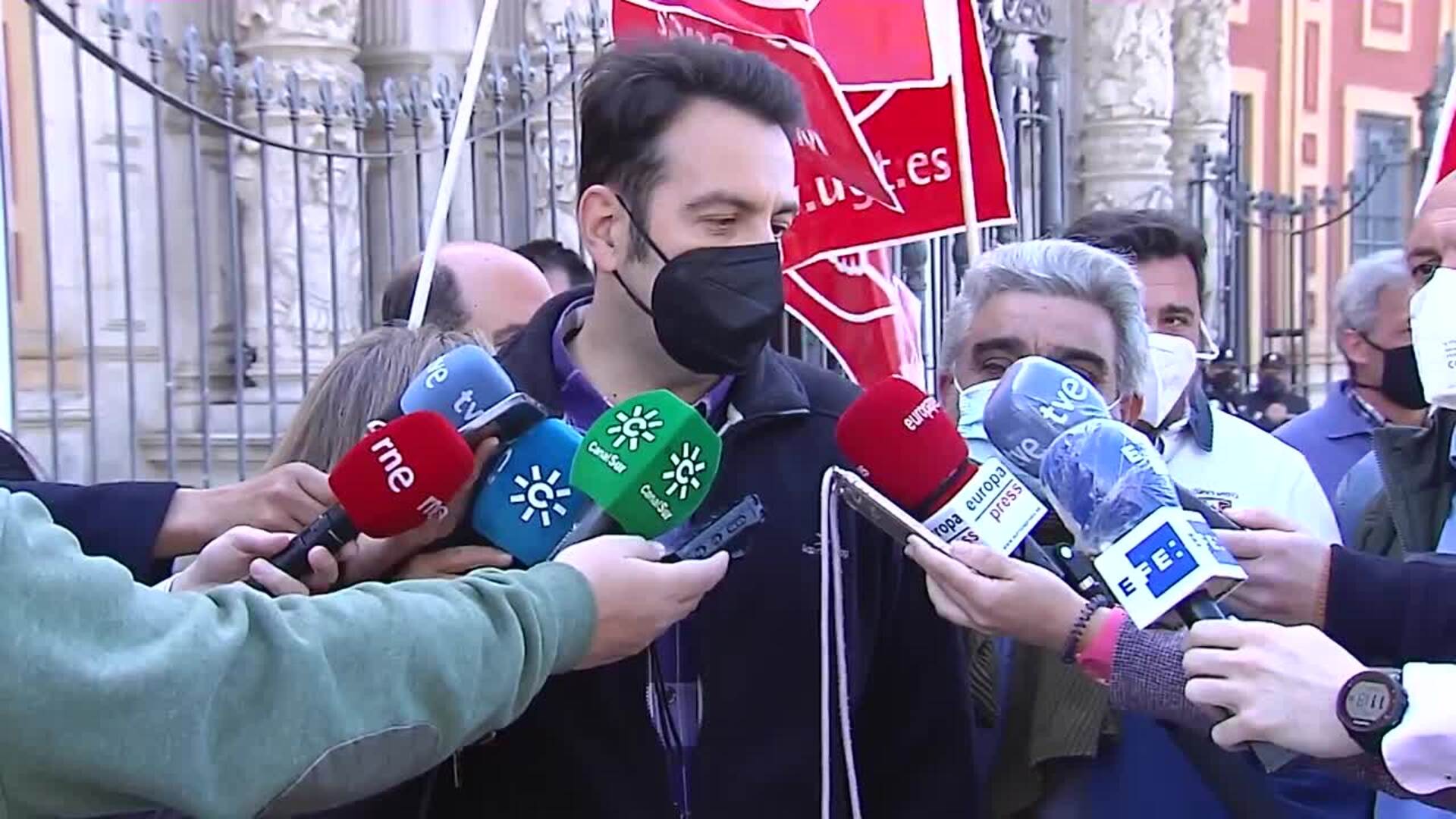 Trabajadores de Abengoa piden “compromiso y solución” para salvar el empleo de la compañía