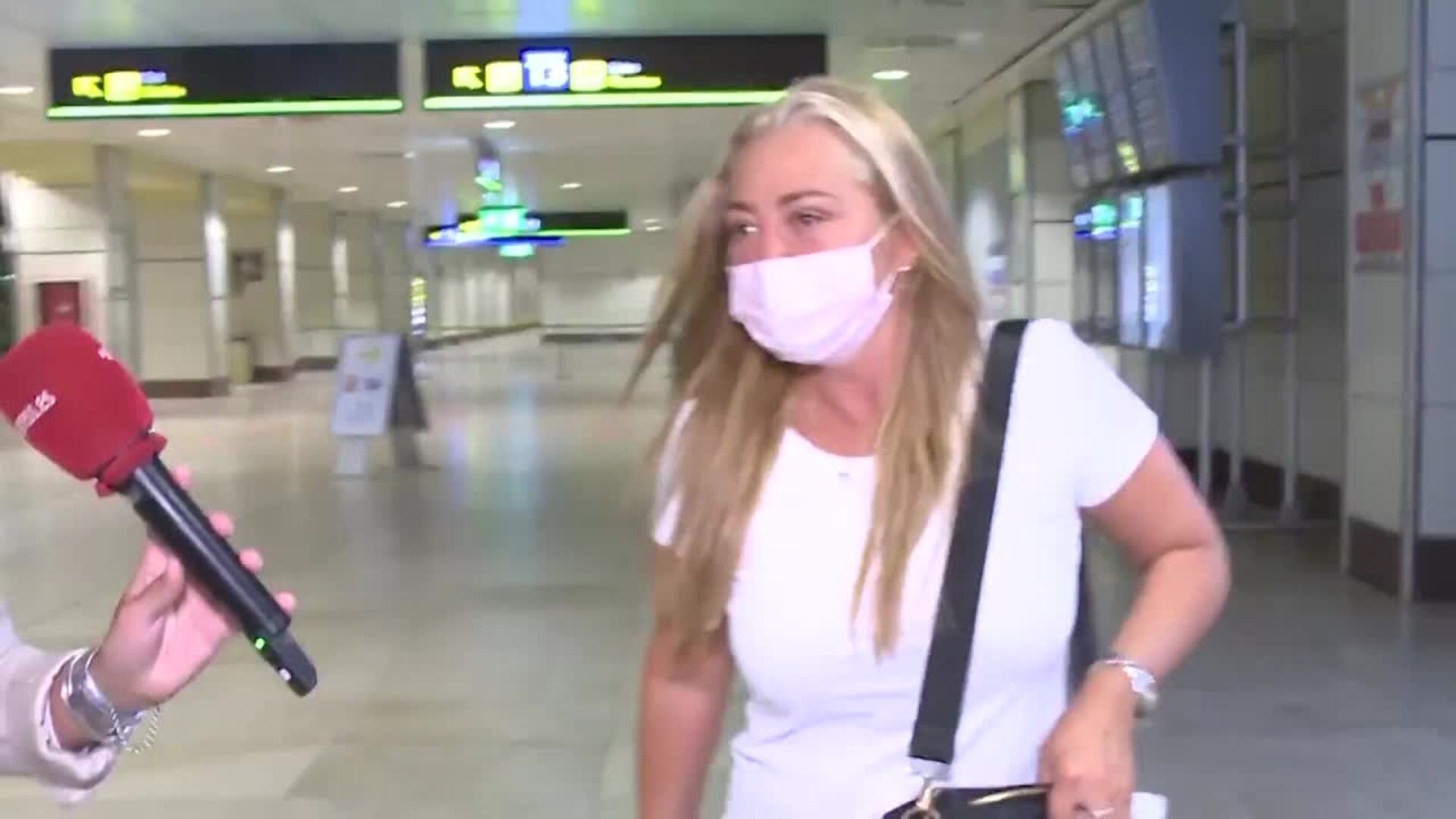 Belén Esteban y Raquel Bollo relatan lo bien que lo pasaron en La Graciosa