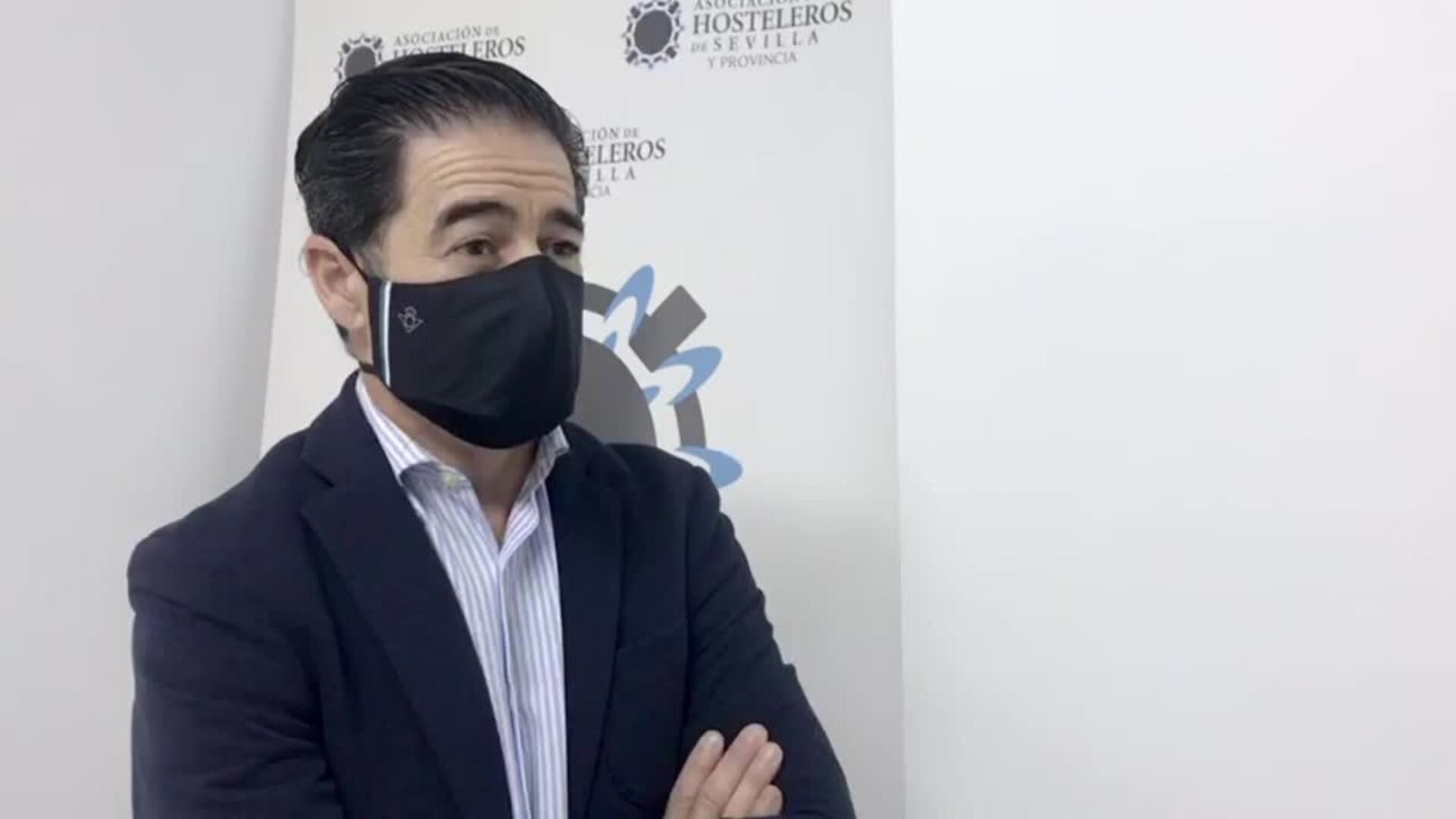 Hosteleros consideran &quot;decepcionante&quot; e &quot;insuficiente&quot; el cierre de bares a las 20:30 horas