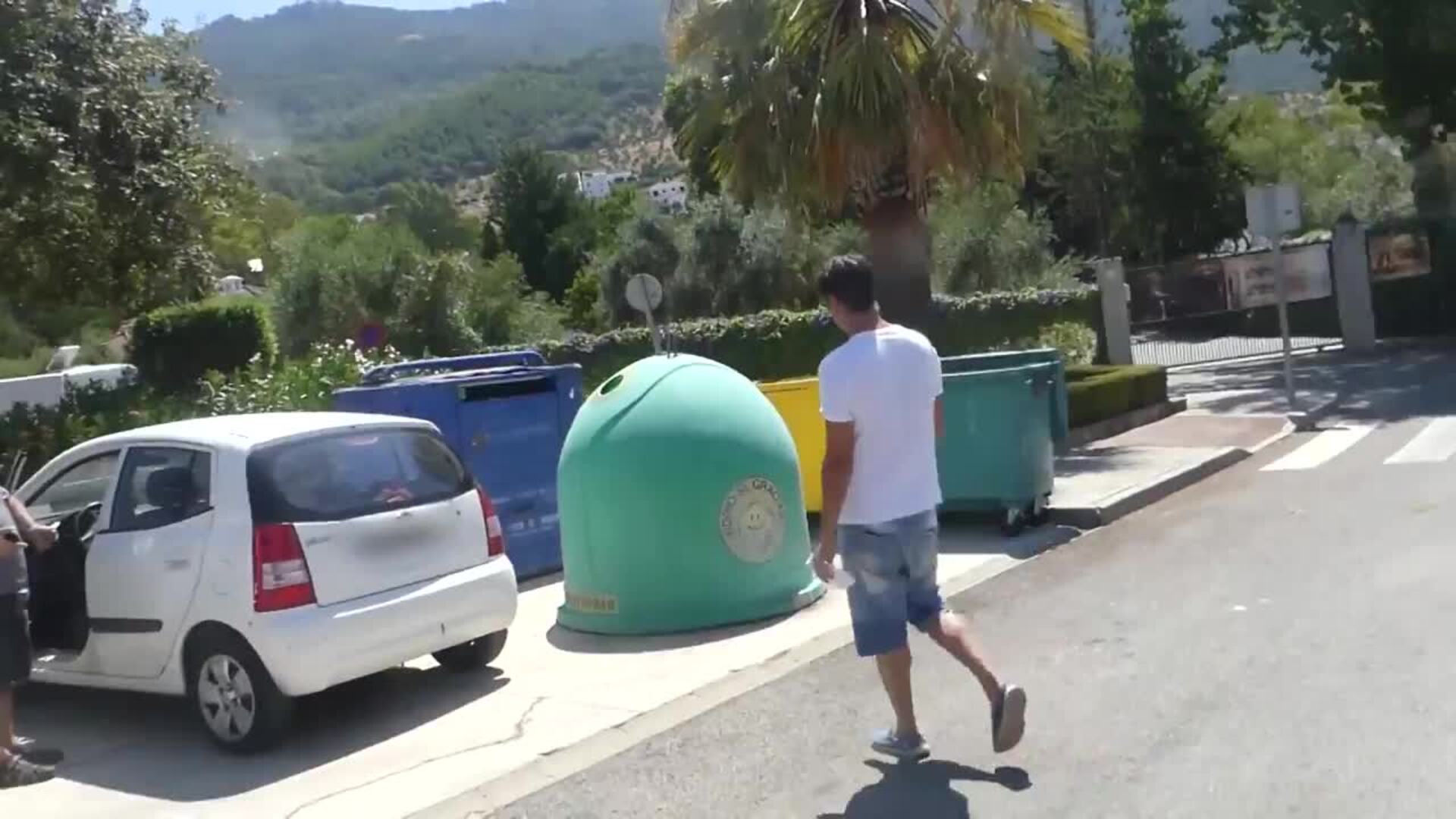 Jesulín de Ubrique calla ante los rumores de mala relación con su padre