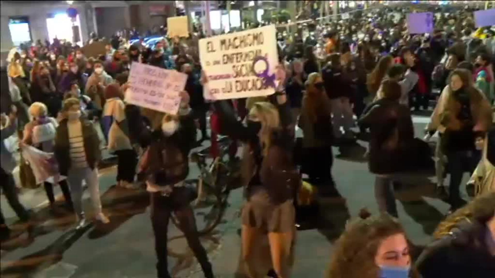 Las mujeres hacen oír su voz en toda España