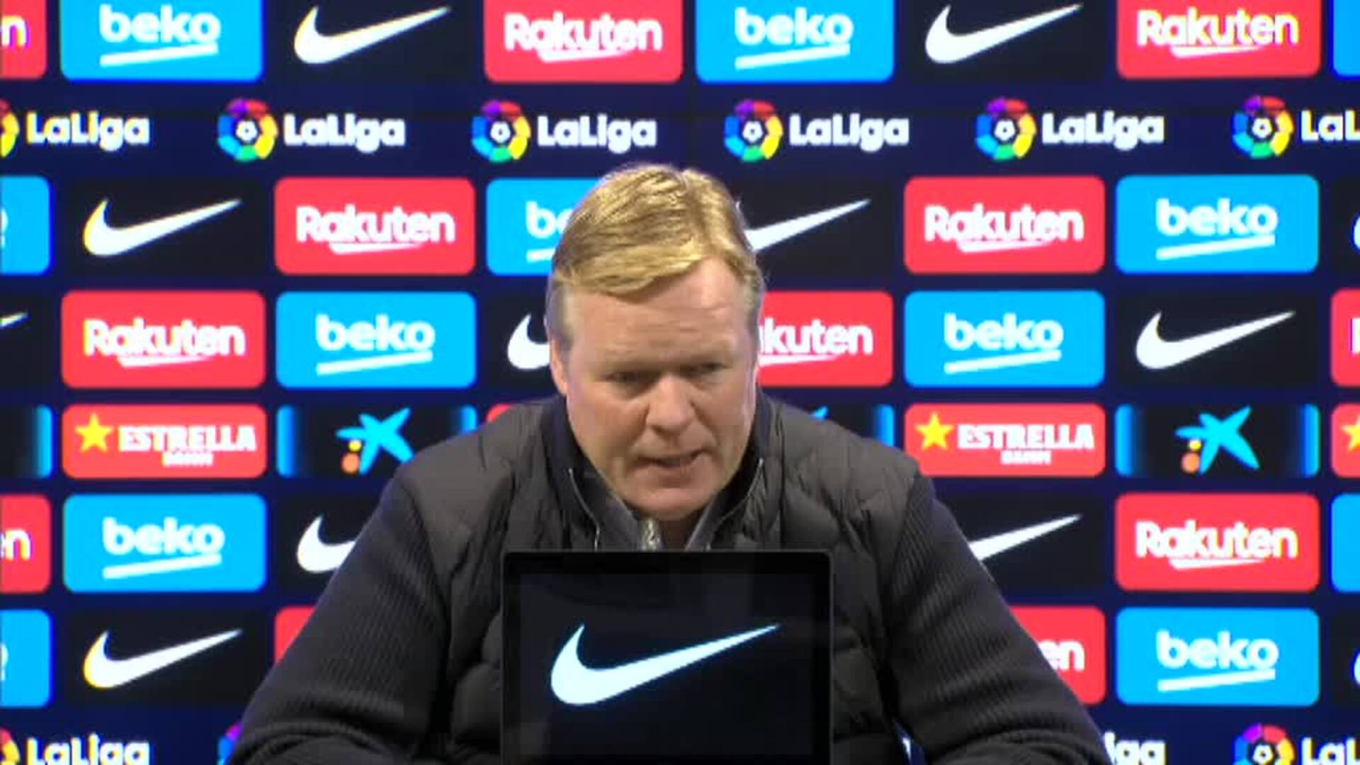 Koeman: &quot;Hay que ser realistas. El campeonato está muy complicado&quot;