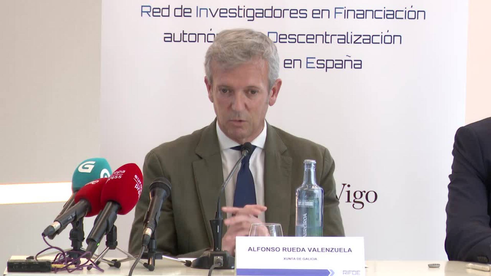 Rueda pide acuerdos &quot;multilaterales&quot; al inaugurar un evento sobre la financiación autonómica