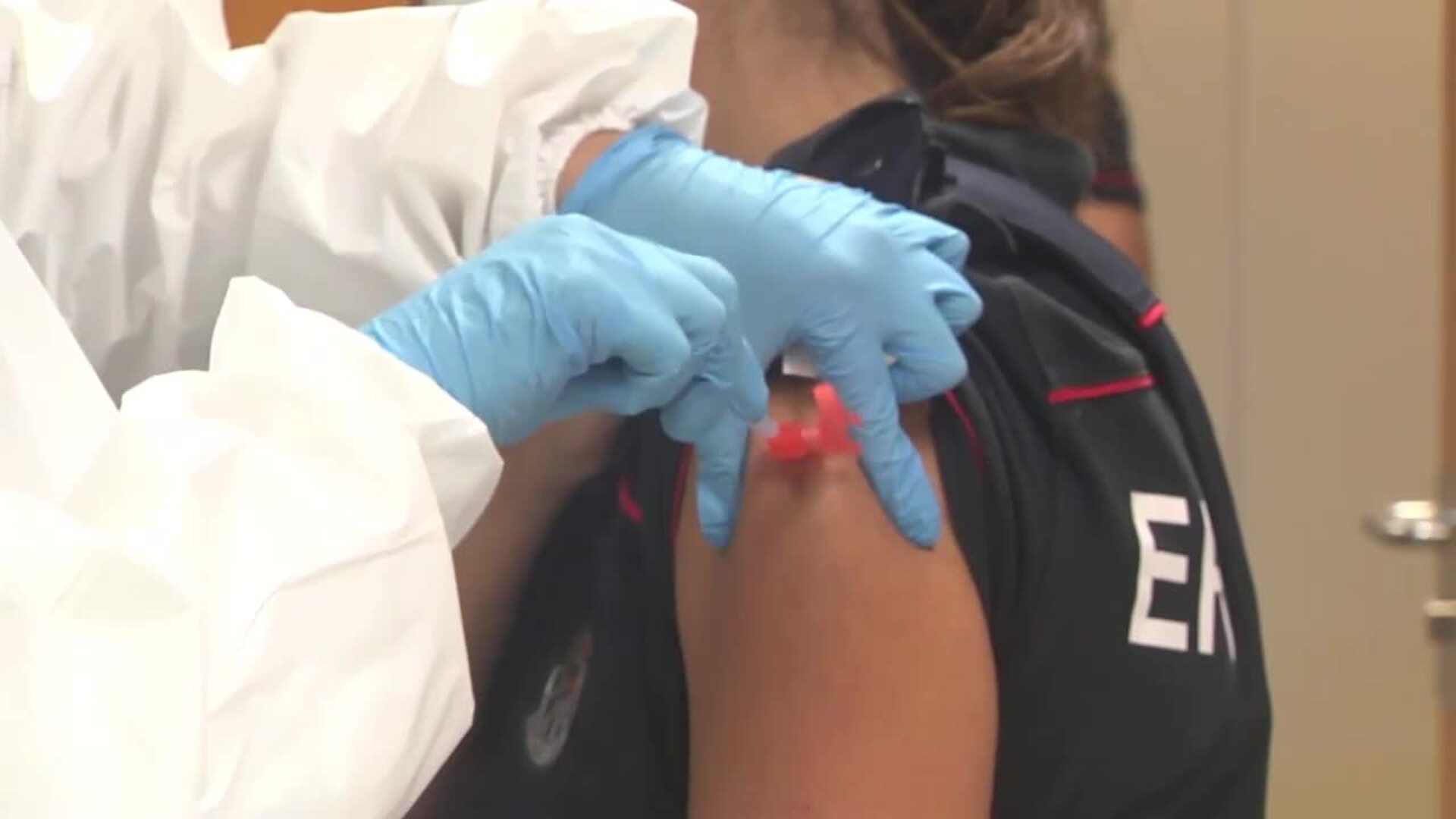 La Ertzaintza vacuna ya con Pzifer a los que recibieron AstraZeneca