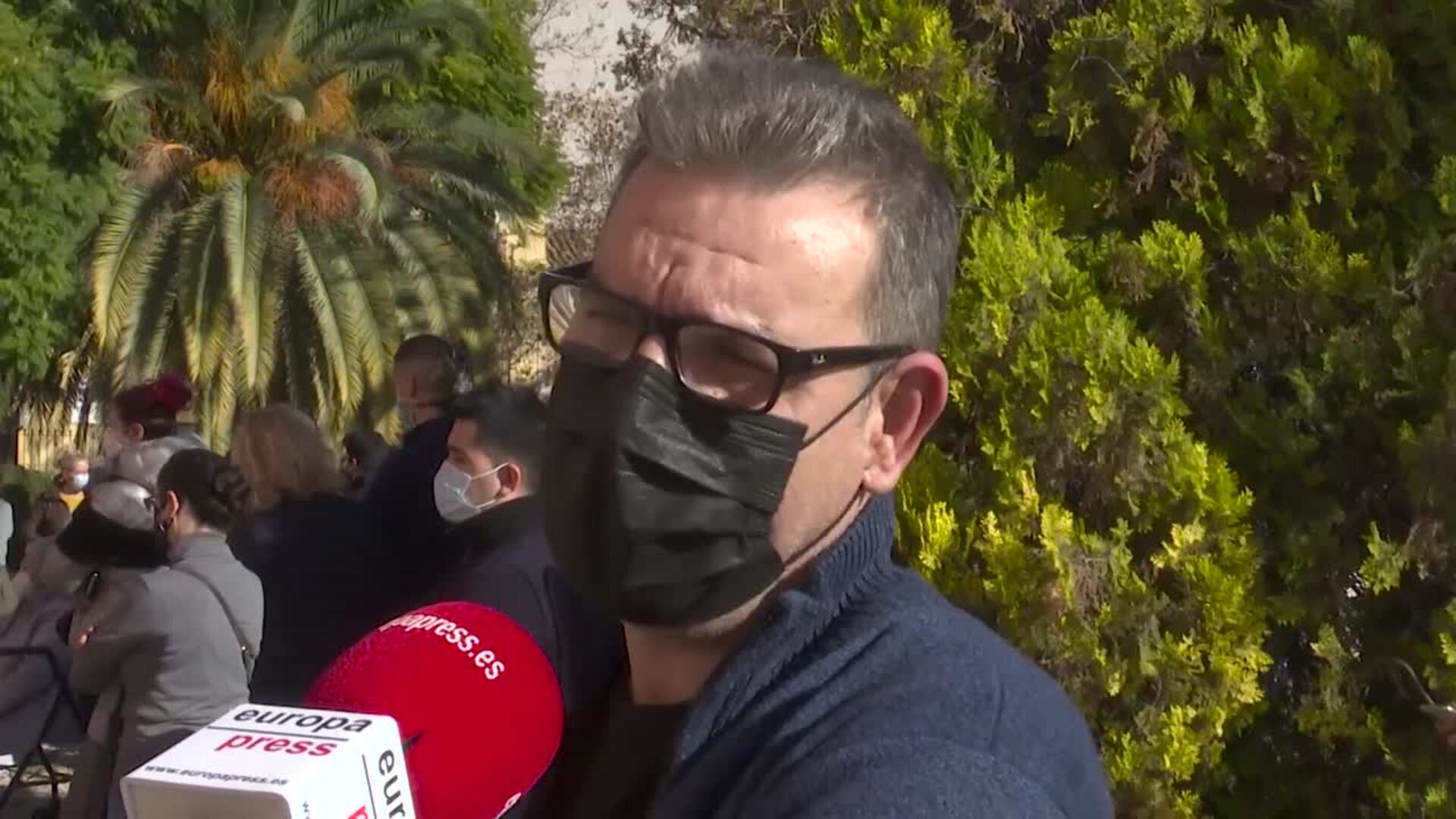 Muchas colas en los centros de salud en busca de hacerse PCR