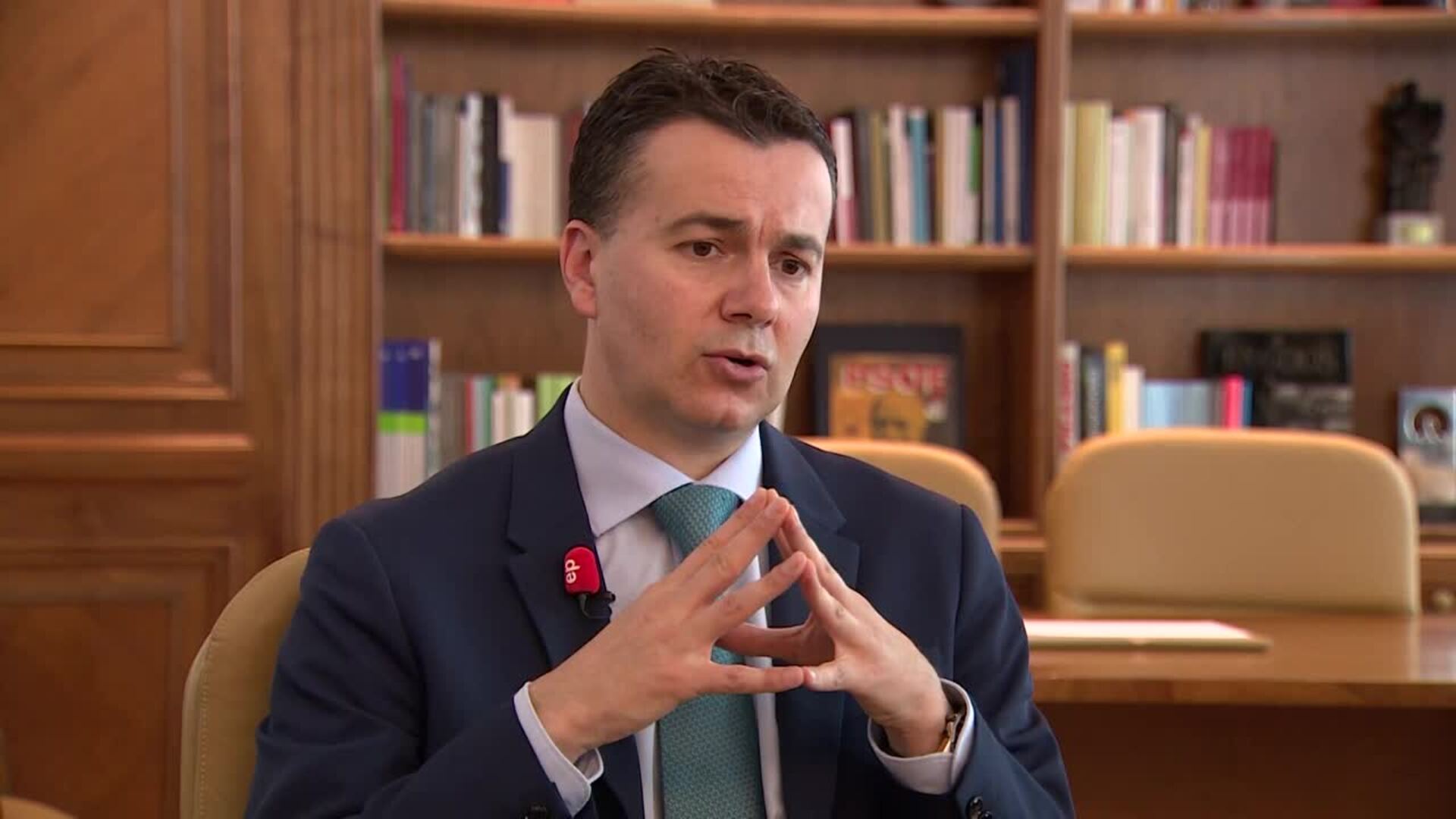 El PSOE no pone fecha a la mesa de Cataluña, pero defiende el diálogo para rebajar la tensión