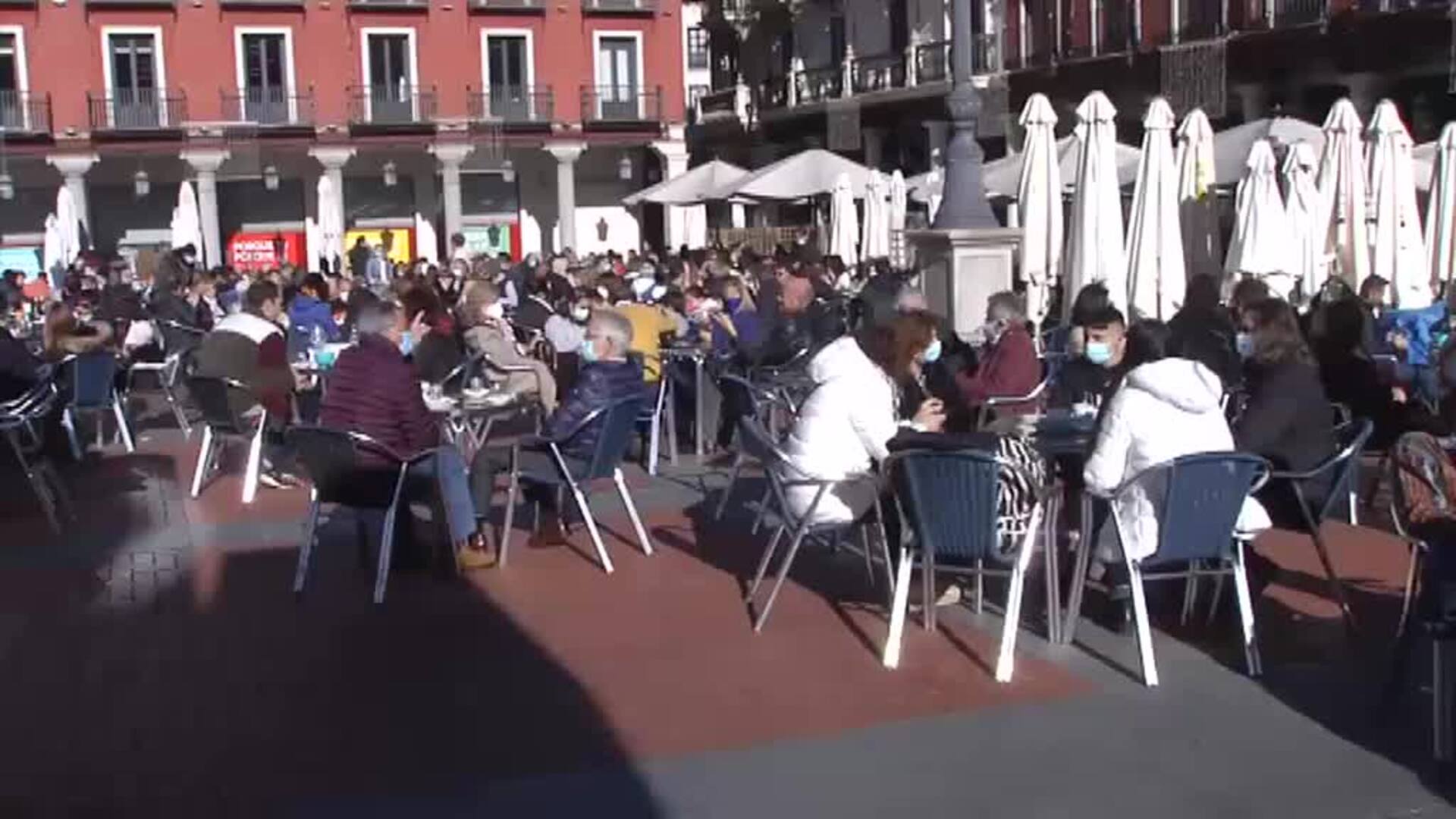 Con o sin restricciones, el buen tiempo anima a celebrar la &quot;tardevieja&quot;