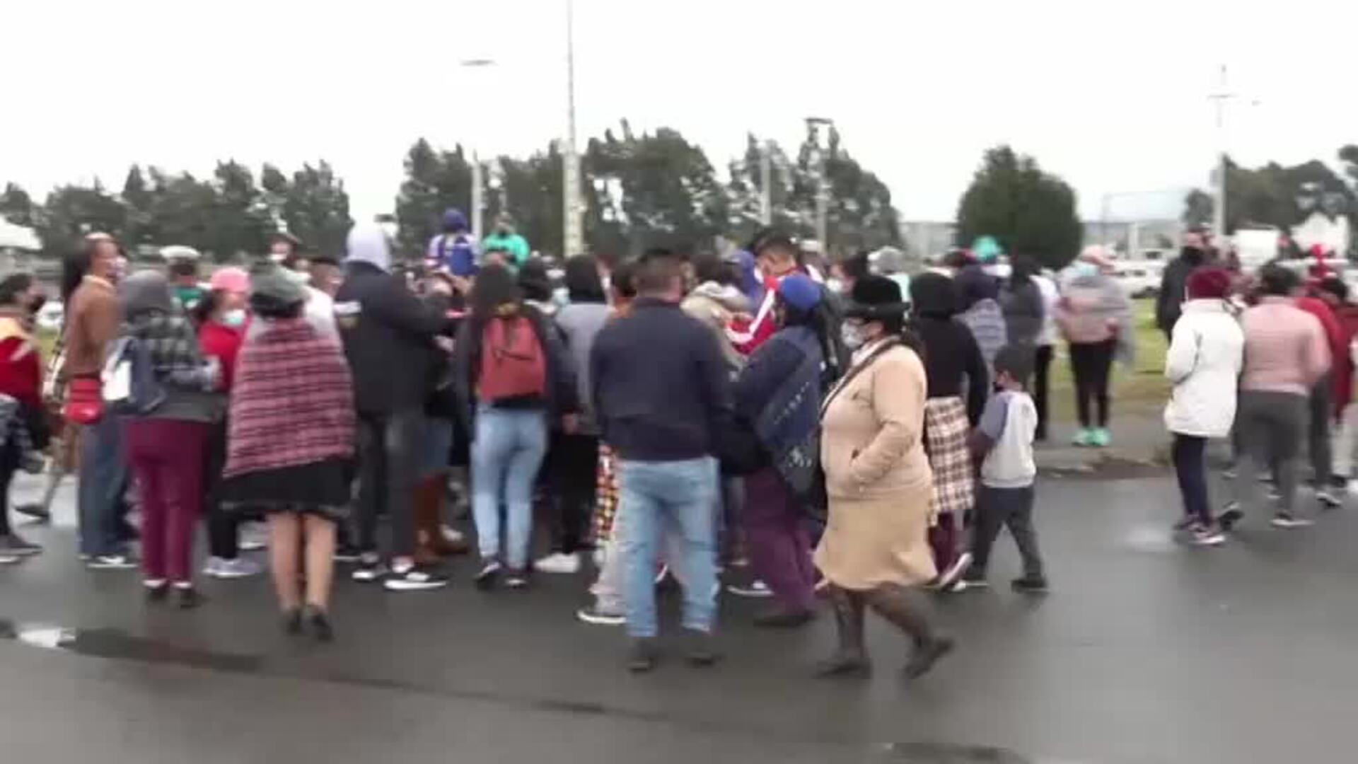 Al menos 21 muertos en motines en dos cárceles de Ecuador