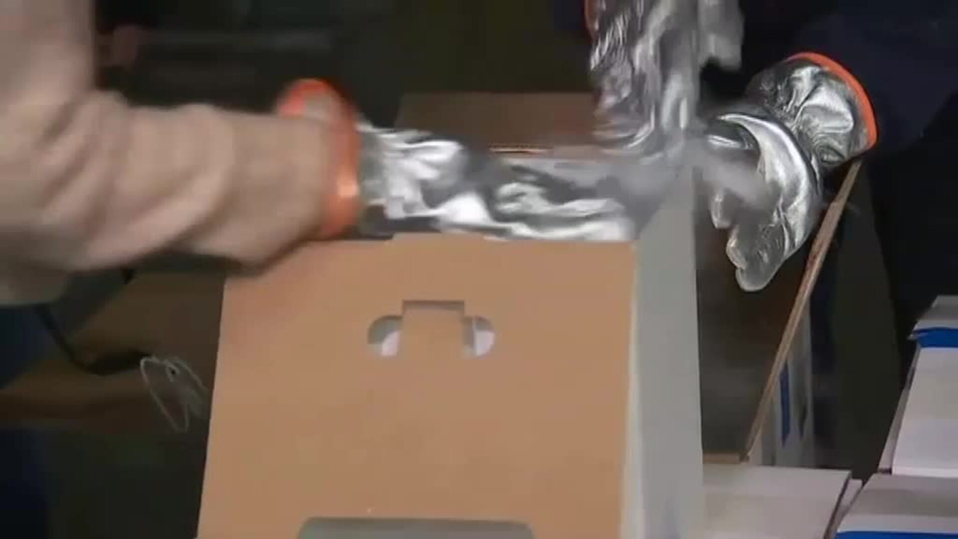 Francia recibe las primeras dosis de la vacuna contra el COVID-19