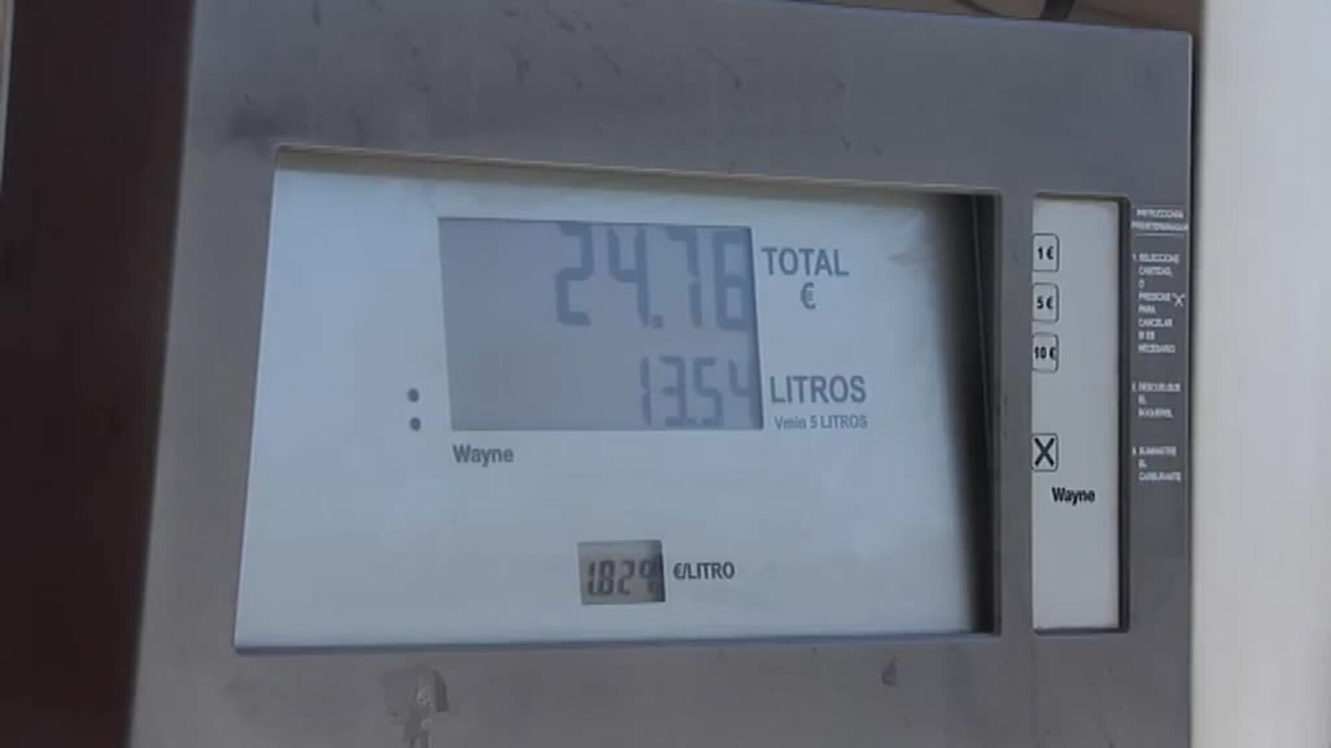 Setecientas gasolineras ya le han pedido el adelanto a Hacienda