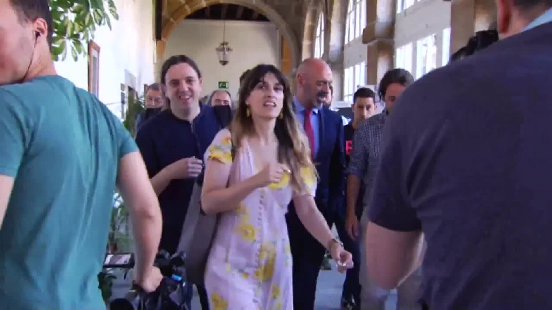 PSOE ofrece un pacto programático a Podemos en un gobierno monocolor