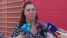 Entrega a la Policía casi 500 euros perdidos por una anciana en Sevilla: «Pensé que era de alguien que lo necesitaba mucho»