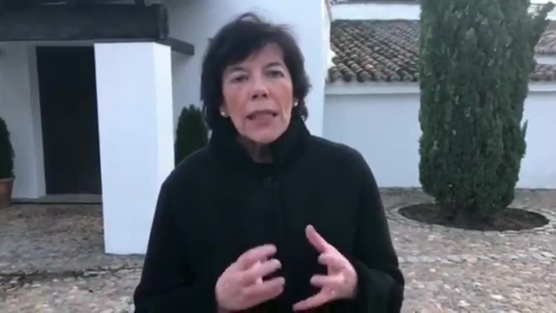 Celaá sostiene que la educación es el &quot;sustrato&quot; para la &quot;prosperidad&quot;