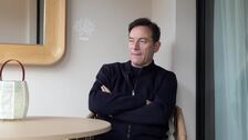 Jason Isaacs (The White Lotus): "En deportividad, nadie se ha acercado nunca a Nadal"