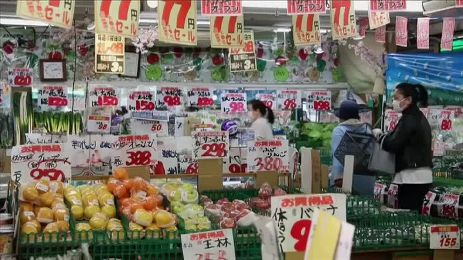 Compras masivas en Japón por pánico al confinamiento