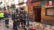 Explosión  en Malasaña: «Pensaba que el techo se me caía encima. Había humo, polvo y ya vi a la mujer tirada en el patio»