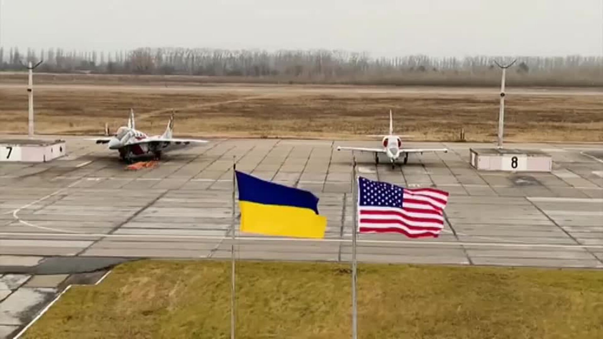 Ucrania acusa Rusia de reforzar sus posiciones en la frontera en plena cumbre Biden-Putin