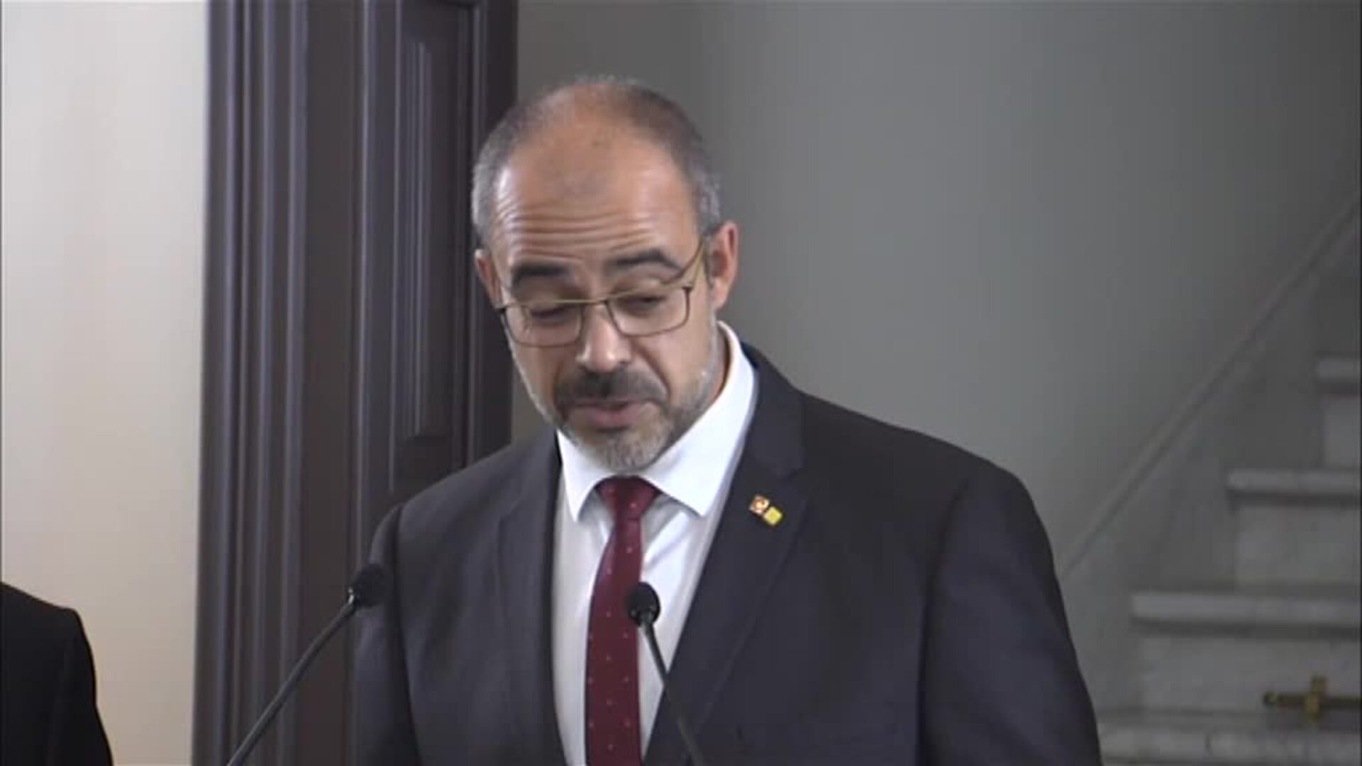 Buch celebra el éxito de seguridad de la visita de los reyes y sus hijas a Barcelona