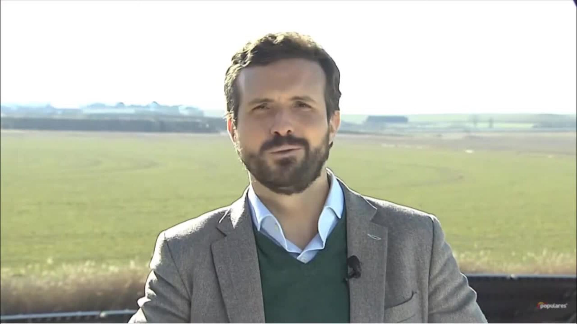 Casado insiste en cesar a los ministros que atacan a agricultores y ganaderos