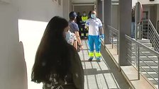 Ayuso pedirá hoy a Pedro Sánchez colaboración para doblegar la curva del Covid