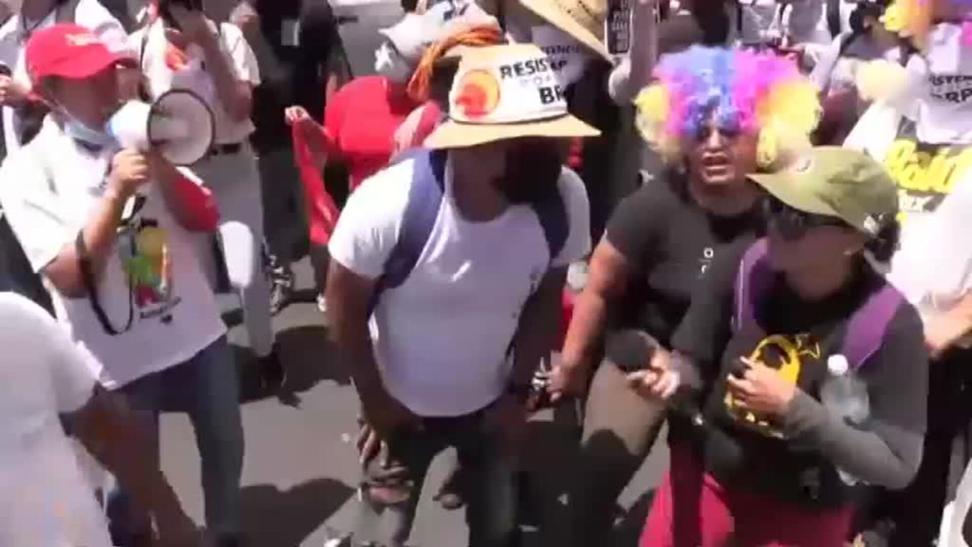 Primera protesta masiva contra el presidente salvadoreño por su deriva autoritaria