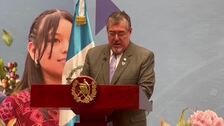 El presidente de Guatemala presenta iniciativa de ley para luchar contra el lavado de dinero