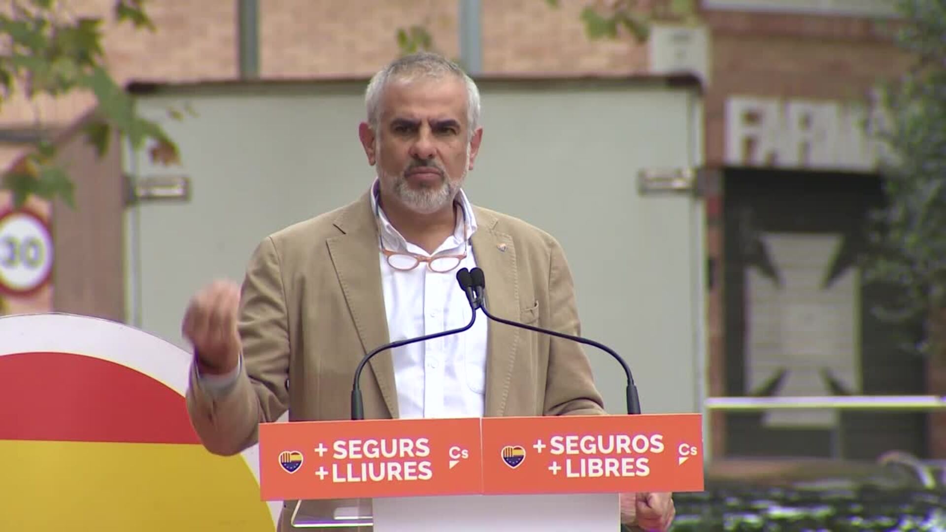 Carrizosa critica las negociaciones de la CUP con el Govern