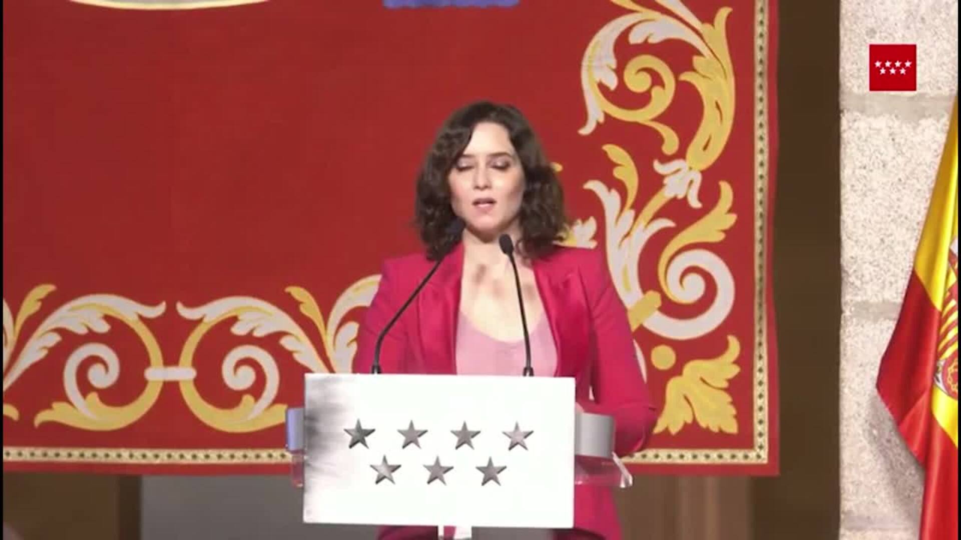 Ayuso reconoce que Navidades suponen un &quot;desafío muy importante&quot;