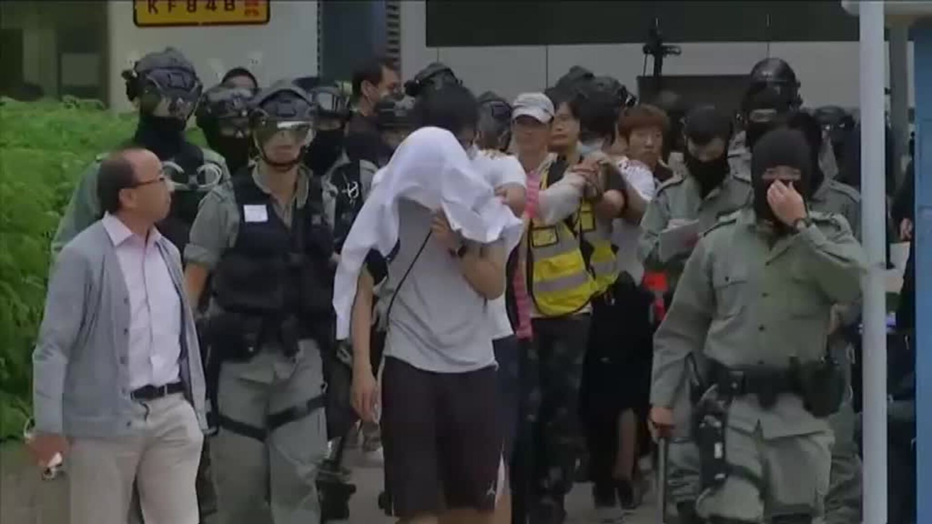 Más de un millar de detenidos en el asalto final de la policía a la Universidad de Hong Kong