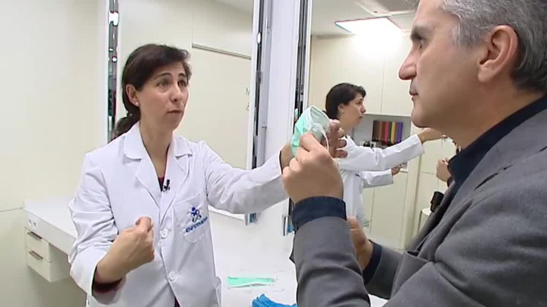 Distancia, higiene y evitar tocarse la cara, claves para luchar contra el coronavirus