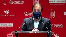 Fernández Vara defiende los "actos multitudinarios" frente a la Covid-19
