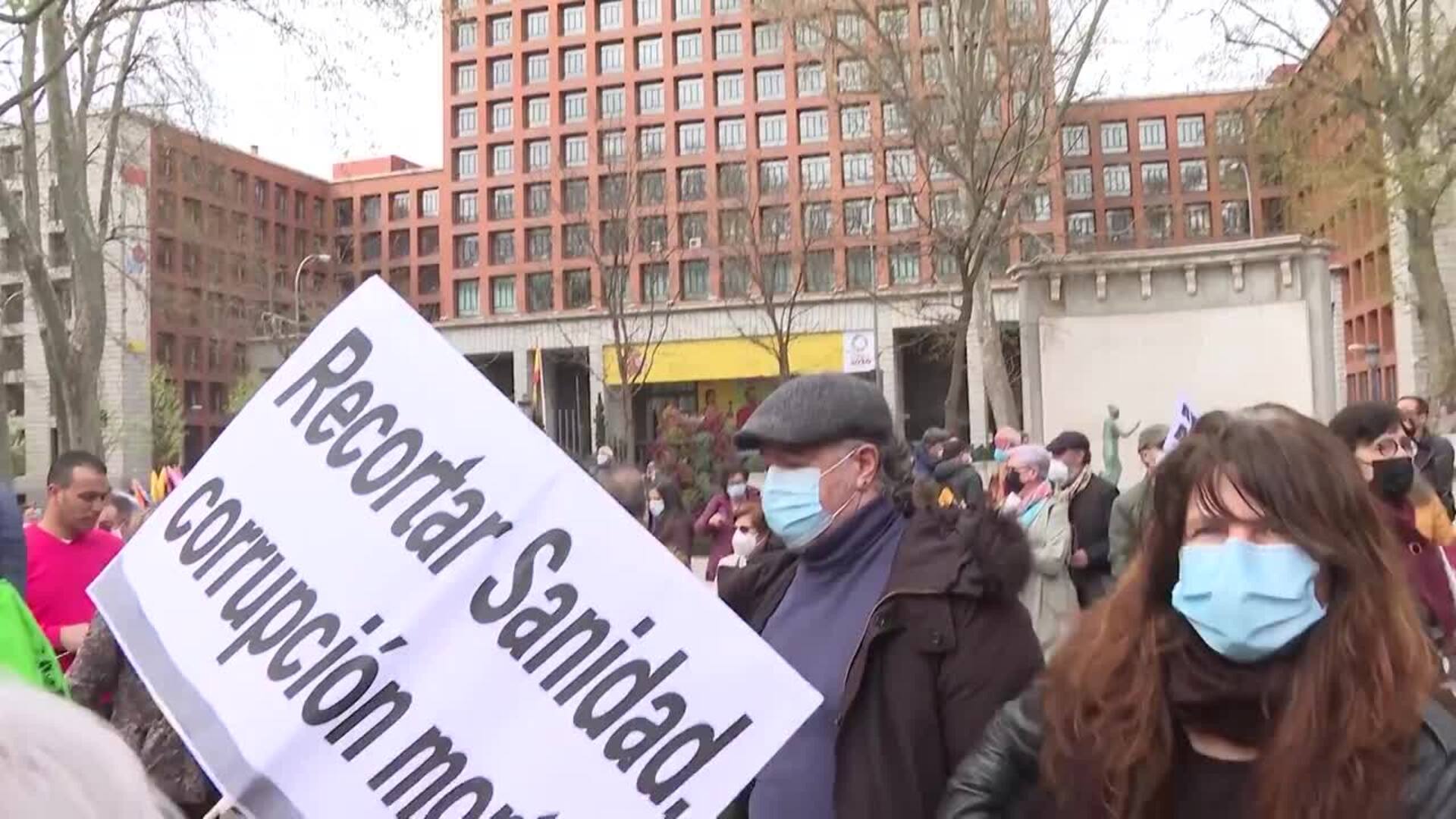 Cientos de personas alzan la voz a favor de la Atención Primaria