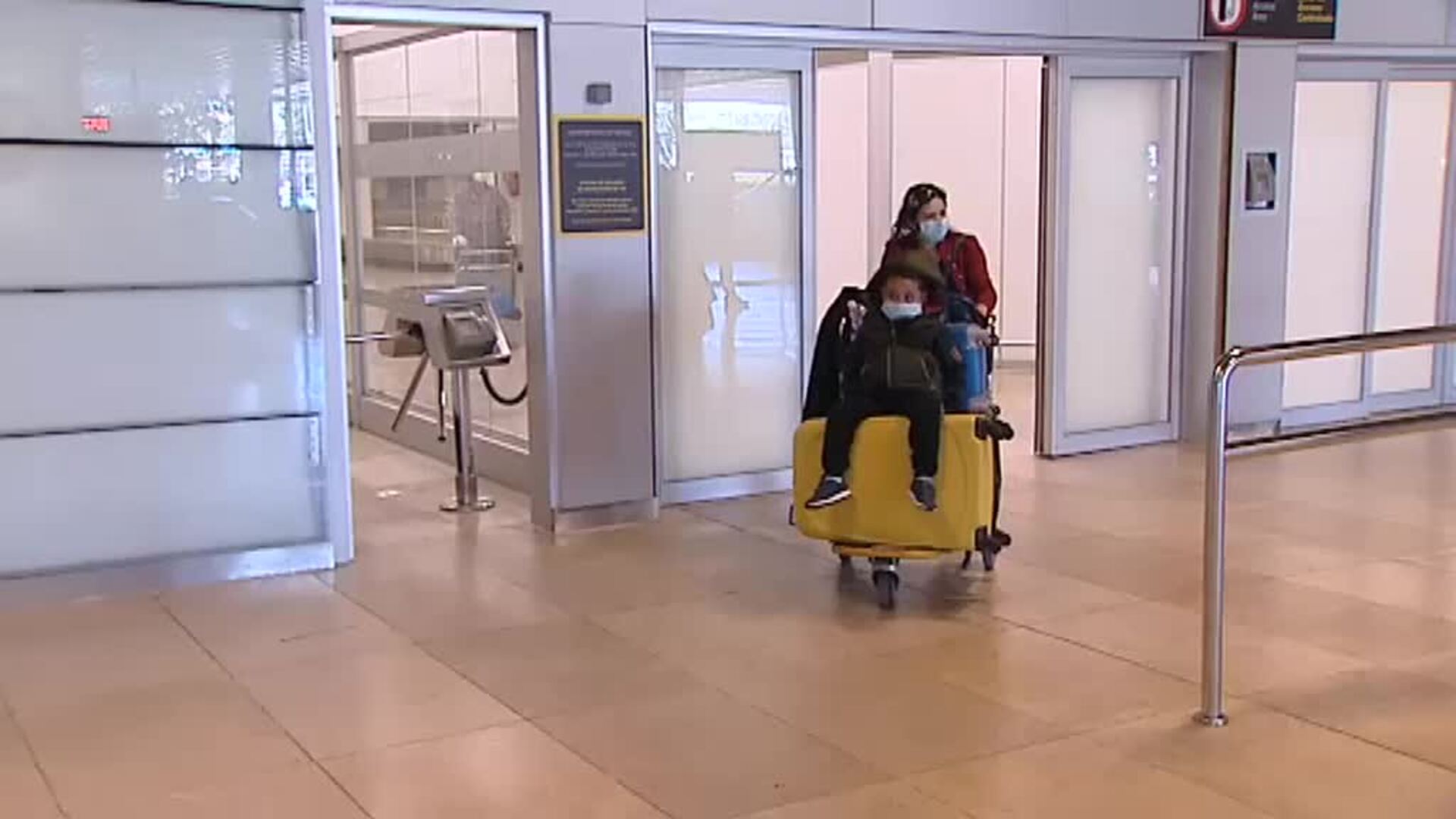 Alrededor de 5000 españoles serán repatriados a lo largo del fin de semana