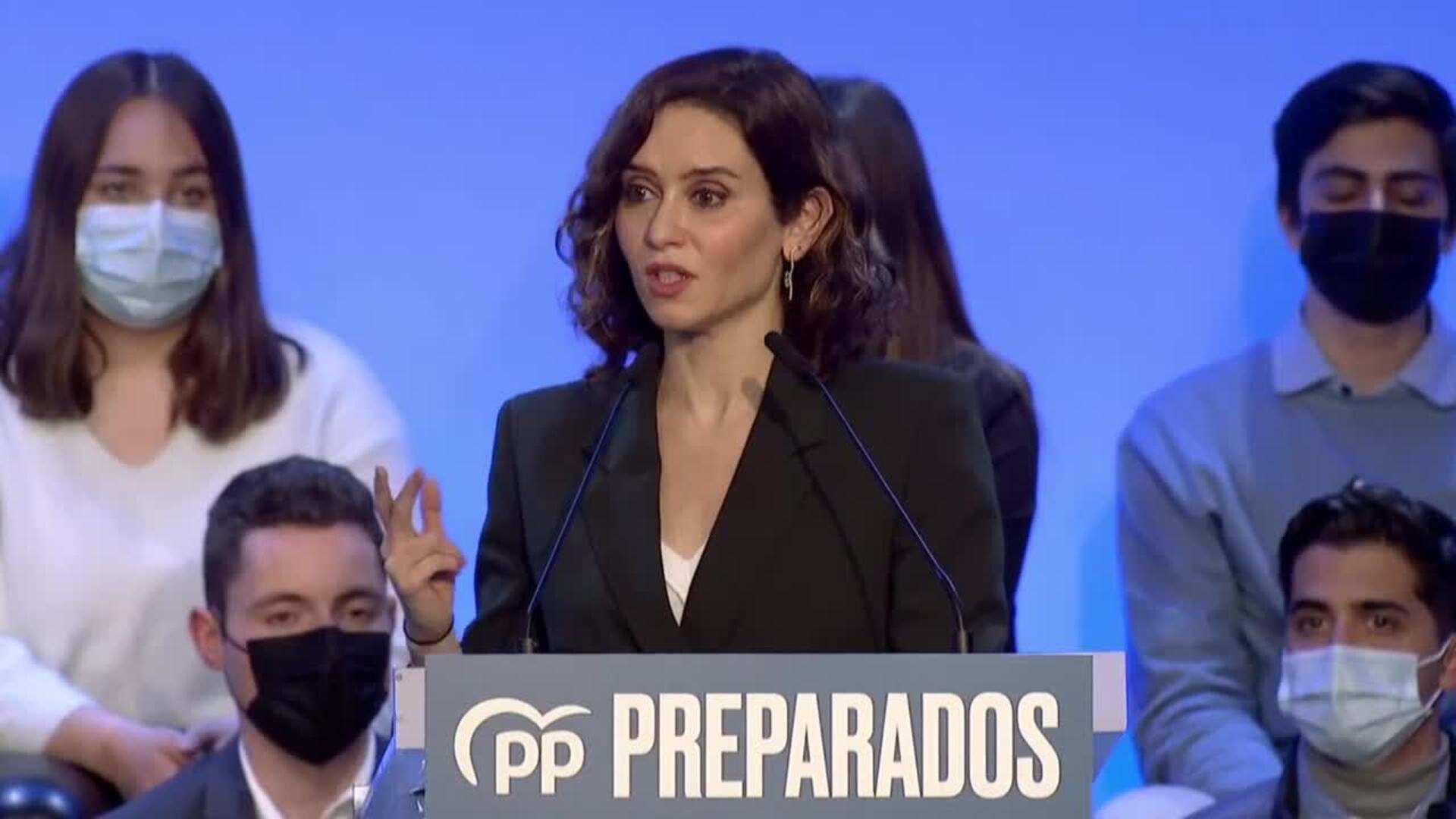 Ayuso critica que el Gobierno quiera &quot;feminizar la pobreza&quot; y no &quot;acabar con ella&quot;
