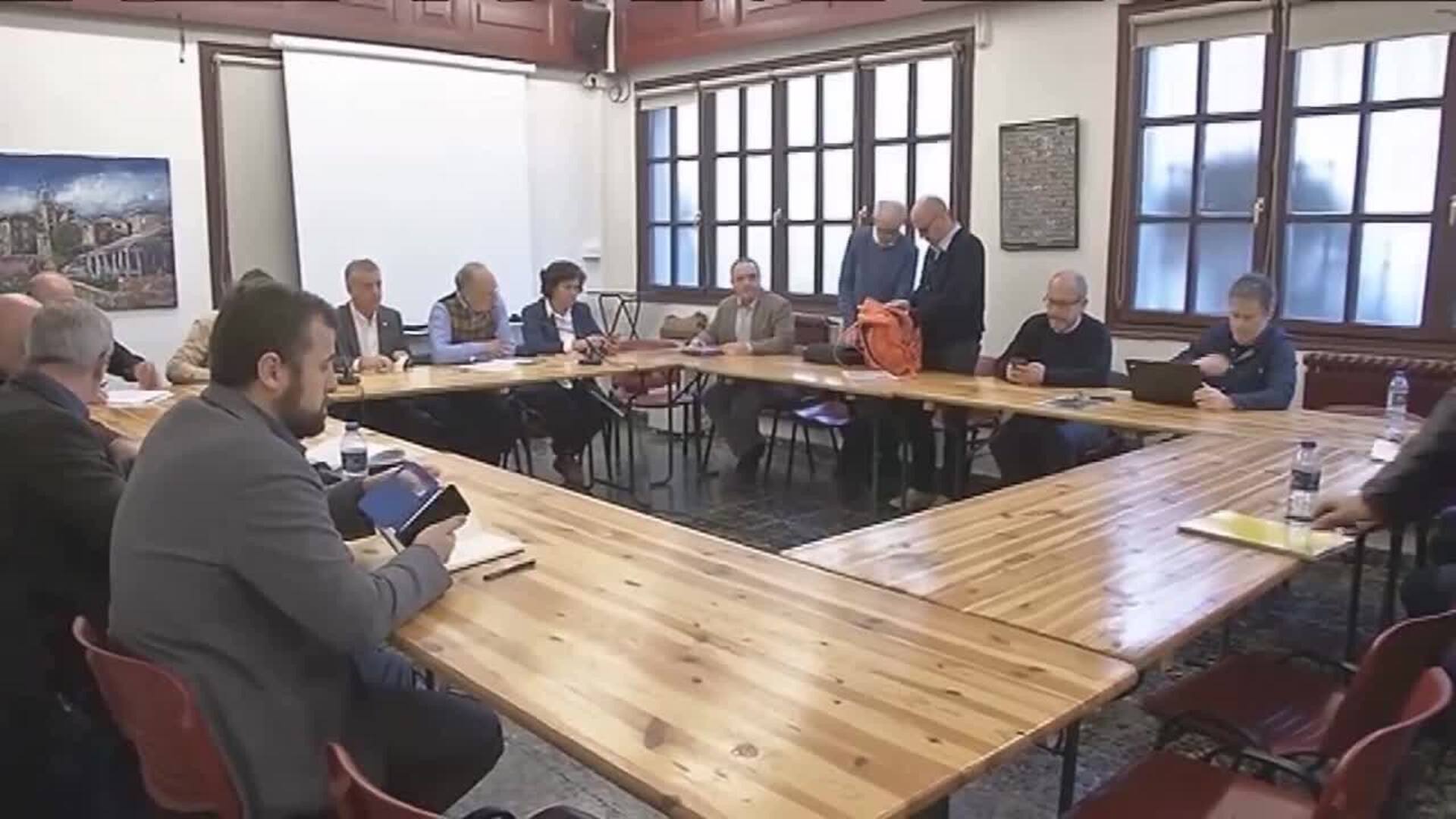Zaldibar provoca la suspensión de un partido y una visita de Urkullu