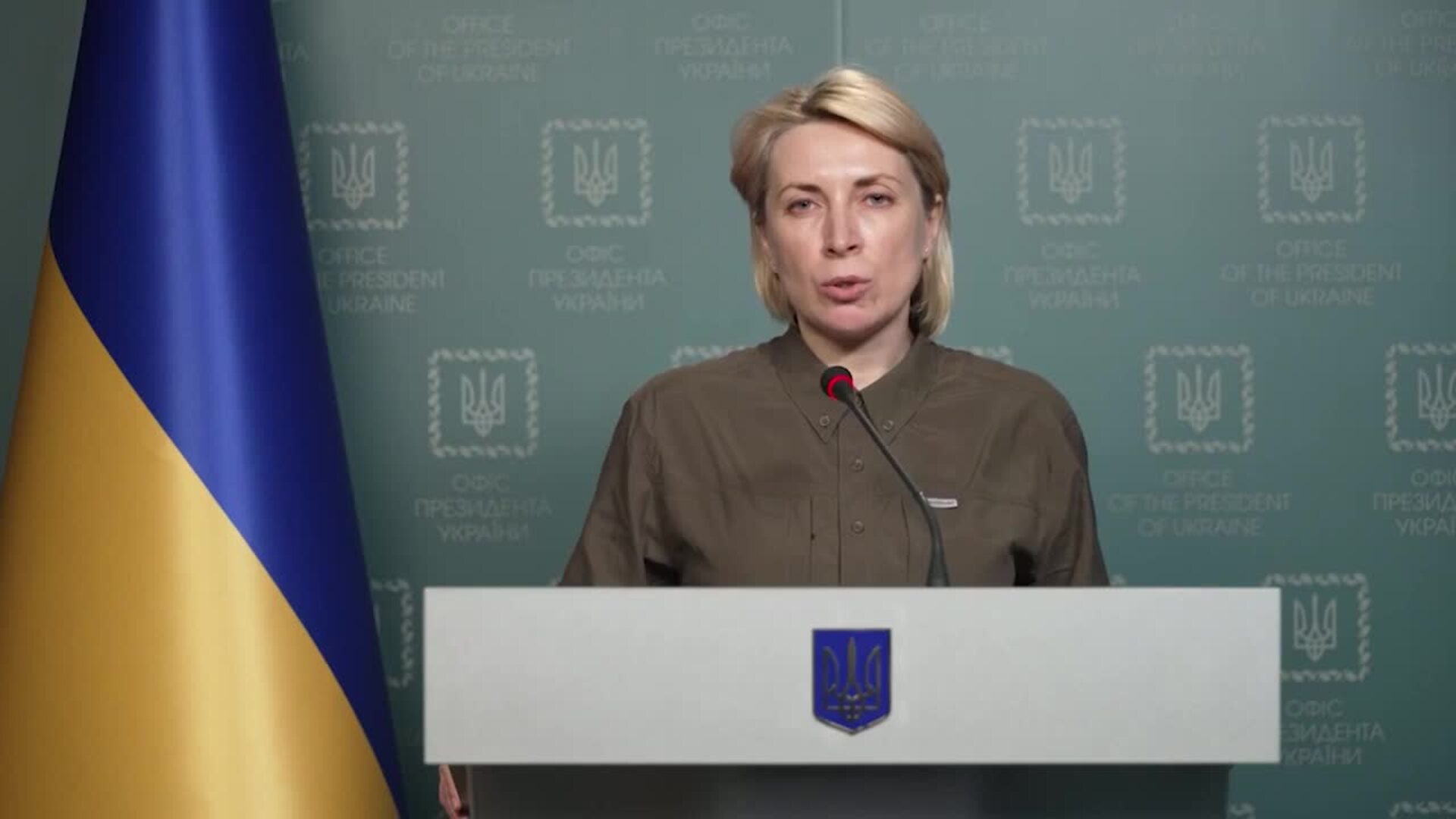 Ucrania anuncia un acuerdo para evacuar a civiles de Mariúpol